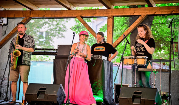 Obrázek galerie https://ap01.freshradio.cz/images/gallery/967644_gallery_20251126.jpeg